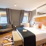 Szálloda Seetelhotel Ostseehotel Entdeckerhotel An Der Ostsee Und Der Perfekte Startpunkt Fuer Ihre Inselabenteuer 4*