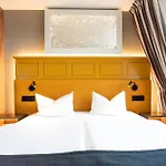 Szálloda Seetelhotel Ostseehotel Entdeckerhotel An Der Ostsee Und Der Perfekte Startpunkt Fuer Ihre Inselabenteuer Ahlbeck (Usedom)