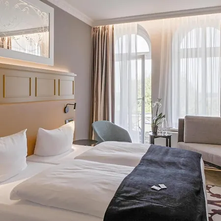 מלון Seetelhotel Ostseehotel Entdeckerhotel An Der Ostsee Und Der Perfekte Startpunkt Fuer Ihre Inselabenteuer