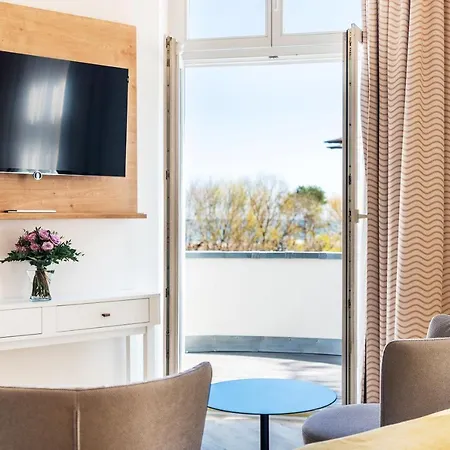 Seetelhotel Ostseehotel Entdeckerhotel An Der Ostsee Und Der Perfekte Startpunkt Fuer Ihre Inselabenteuer מלון Ahlbeck (Usedom)