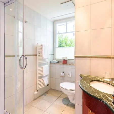מלון Seetelhotel Ostseehotel Entdeckerhotel An Der Ostsee Und Der Perfekte Startpunkt Fuer Ihre Inselabenteuer 4*