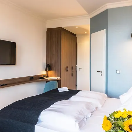 Seetelhotel Ostseehotel Entdeckerhotel An Der Ostsee Und Der Perfekte Startpunkt Fuer Ihre Inselabenteuer Hotell