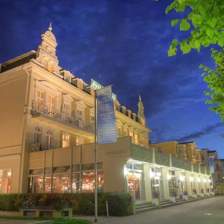 Hotel Seetelhotel Ostseehotel Entdeckerhotel An Der Ostsee Und Der Perfekte Startpunkt Fuer Ihre Inselabenteuer Ahlbeck (Usedom)