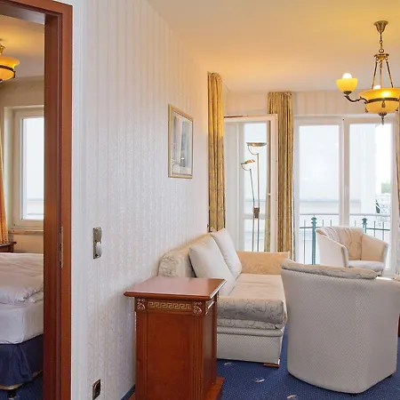 Seetelhotel Ostseehotel Entdeckerhotel An Der Ostsee Und Der Perfekte Startpunkt Fuer Ihre Inselabenteuer Ahlbeck (Usedom)