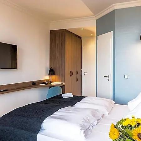 Seetelhotel Ostseehotel Entdeckerhotel An Der Ostsee Und Der Perfekte Startpunkt Fuer Ihre Inselabenteuer Ahlbeck (Usedom)