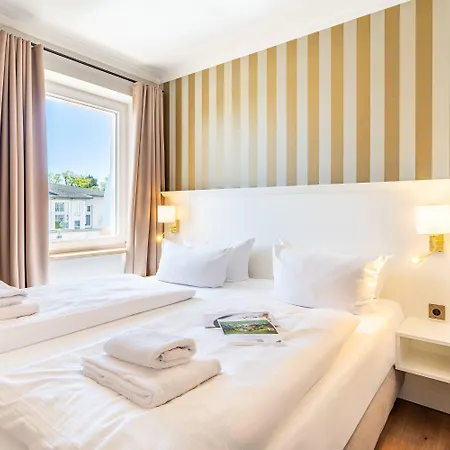 Hotel Seetelhotel Ostseehotel Entdeckerhotel An Der Ostsee Und Der Perfekte Startpunkt Fuer Ihre Inselabenteuer Ahlbeck (Usedom)