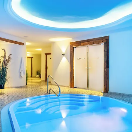 Seetelhotel Ostseehotel Entdeckerhotel An Der Ostsee Und Der Perfekte Startpunkt Fuer Ihre Inselabenteuer 4* Ahlbeck (Usedom)