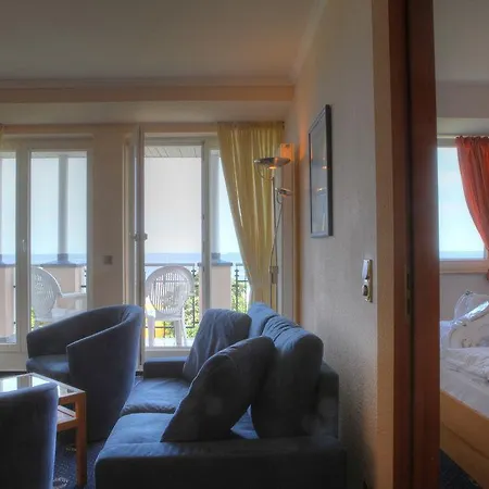 Seetelhotel Ostseehotel Entdeckerhotel An Der Ostsee Und Der Perfekte Startpunkt Fuer Ihre Inselabenteuer 4*
