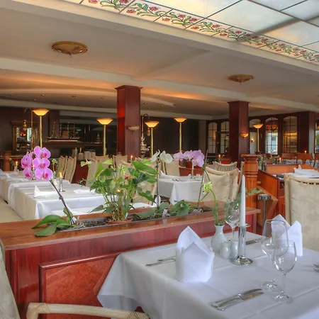 Seetelhotel Ostseehotel Entdeckerhotel An Der Ostsee Und Der Perfekte Startpunkt Fuer Ihre Inselabenteuer 4* Ahlbeck (Usedom)
