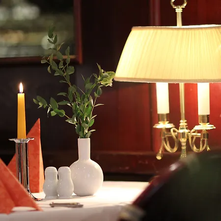 מלון Seetelhotel Ostseehotel Entdeckerhotel An Der Ostsee Und Der Perfekte Startpunkt Fuer Ihre Inselabenteuer