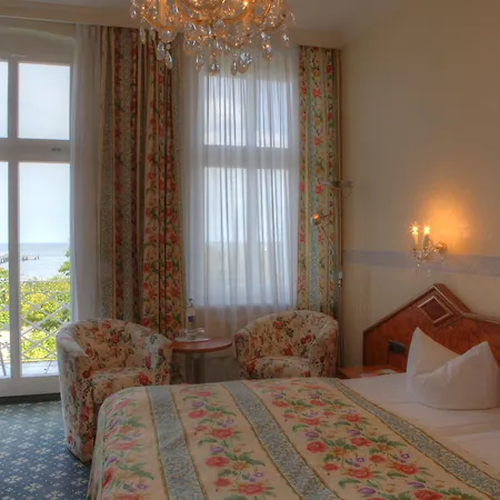 Seetelhotel Ostseehotel Entdeckerhotel An Der Ostsee Und Der Perfekte Startpunkt Fuer Ihre Inselabenteuer מלון Ahlbeck (Usedom)