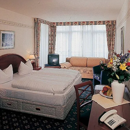 Seetelhotel Ostseehotel Entdeckerhotel An Der Ostsee Und Der Perfekte Startpunkt Fuer Ihre Inselabenteuer Ahlbeck (Usedom)