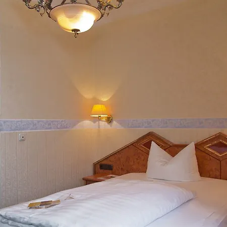 Seetelhotel Ostseehotel Entdeckerhotel An Der Ostsee Und Der Perfekte Startpunkt Fuer Ihre Inselabenteuer 4*