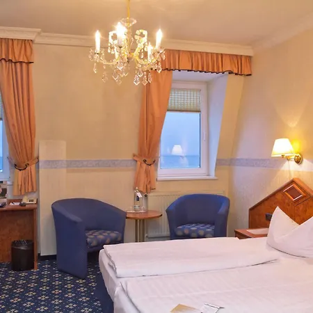Seetelhotel Ostseehotel Entdeckerhotel An Der Ostsee Und Der Perfekte Startpunkt Fuer Ihre Inselabenteuer מלון 4*