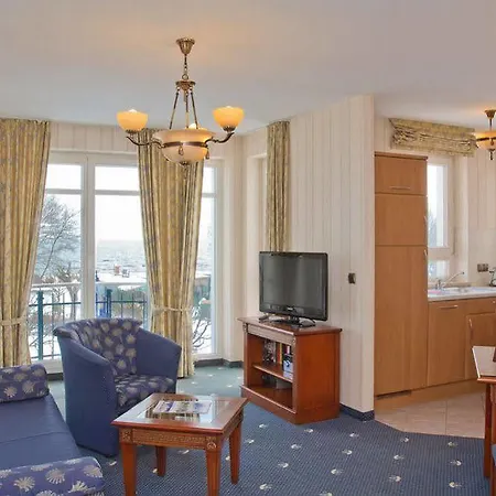Seetelhotel Ostseehotel Entdeckerhotel An Der Ostsee Und Der Perfekte Startpunkt Fuer Ihre Inselabenteuer Otel 4*
