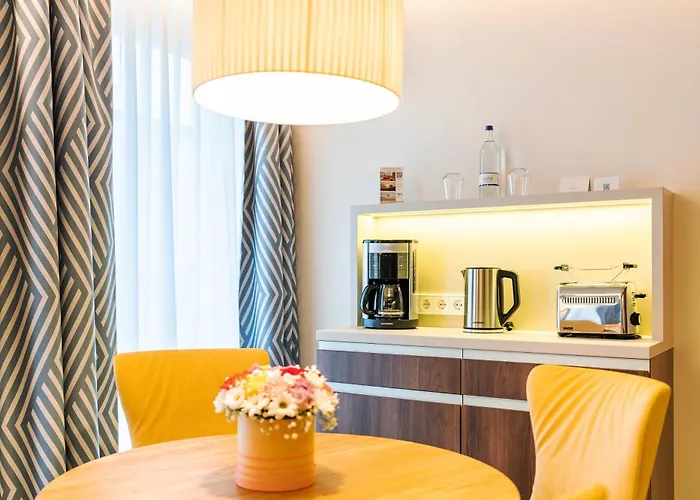 Hotel Seetelhotel Ostseehotel Entdeckerhotel An Der Ostsee Und Der Perfekte Startpunkt Fuer Ihre Inselabenteuer Ahlbeck (Usedom)