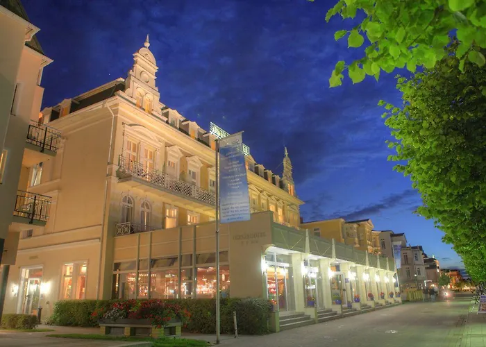 Hotel Seetelhotel Ostseehotel Entdeckerhotel An Der Ostsee Und Der Perfekte Startpunkt Fuer Ihre Inselabenteuer Ahlbeck (Usedom)
