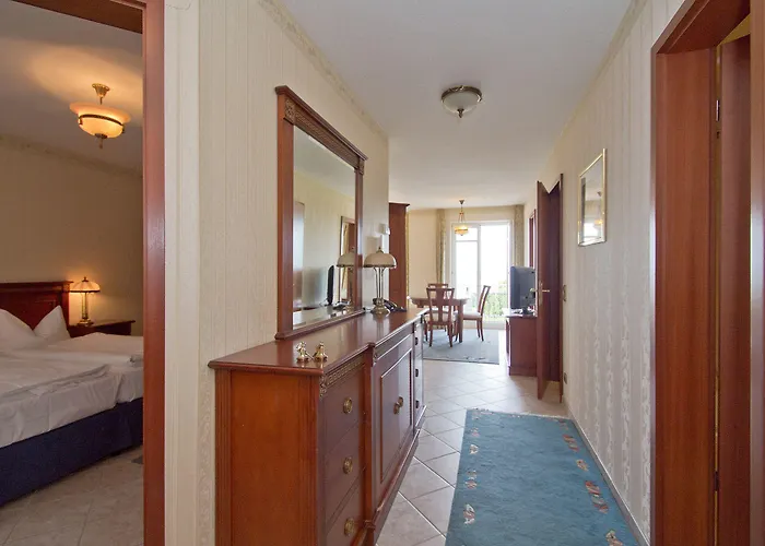 Seetelhotel Ostseehotel Entdeckerhotel An Der Ostsee Und Der Perfekte Startpunkt Fuer Ihre Inselabenteuer Ahlbeck (Usedom)