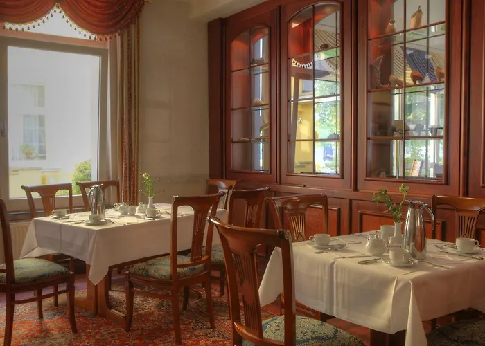 Hotel Seetelhotel Ostseehotel Entdeckerhotel An Der Ostsee Und Der Perfekte Startpunkt Fuer Ihre Inselabenteuer