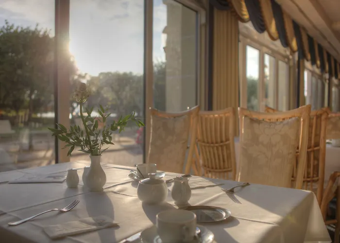 Seetelhotel Ostseehotel Entdeckerhotel An Der Ostsee Und Der Perfekte Startpunkt Fuer Ihre Inselabenteuer Hotel 4*